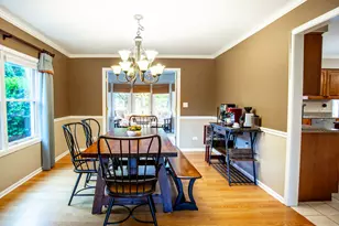 17945 W Pond Ridge Cir, Gurnee, IL 60031 - Photo 5