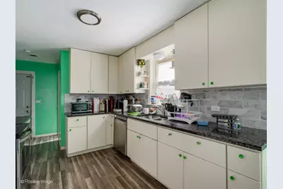 6309 N Washtenaw Avenue, Chicago, IL 60659 - Photo 5