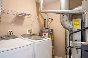 1015 Woodview Ct, Aurora, IL 60502 - Photo 19