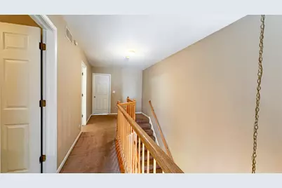 1015 Woodview Court, Aurora, IL 60502 - Photo 17