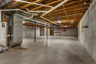 614 S Irving St, Monticello, IL 61856 - Photo 27