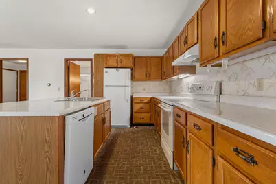 614 S Irving Street, Monticello, IL 61856 - Photo 11