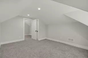 7833 S Vernon Ave, Chicago, IL 60619 - Photo 17