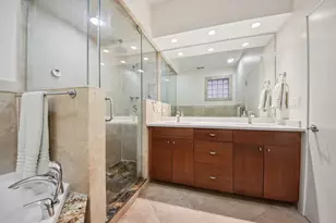 3929 N Ashland Ave, Chicago, IL 60613 - Photo 17