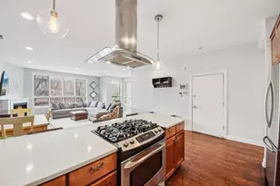 3929 N Ashland Ave, Chicago, IL 60613 - Photo 9