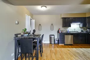 701 Limerick Ln, Schaumburg, IL 60193 - Photo 7