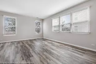 4137 Blackstone Dr, Aurora, IL 60504 - Photo 3