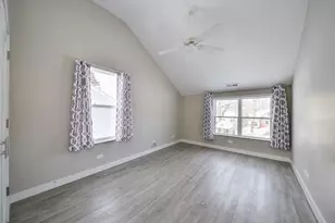 825 Albert Ave, Sycamore, IL 60178 - Photo 13