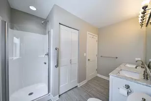 825 Albert Ave, Sycamore, IL 60178 - Photo 9