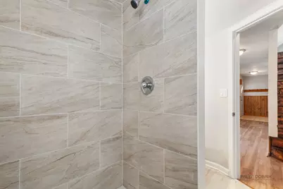 28529 W Treetop Road, Ingleside, IL 60041 - Photo 9