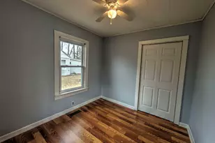 107 N Pearl St, Milford, IL 60953 - Photo 7