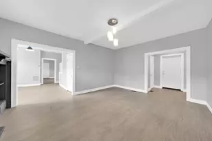 12432 S State St, Chicago, IL 60628 - Photo 3