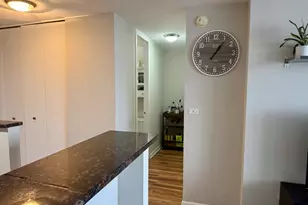 655 W Irving Park Rd, Chicago, IL 60613 - Photo 5