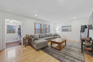 9307 Ethyl Ln, Tinley Park, IL 60477 - Photo 3