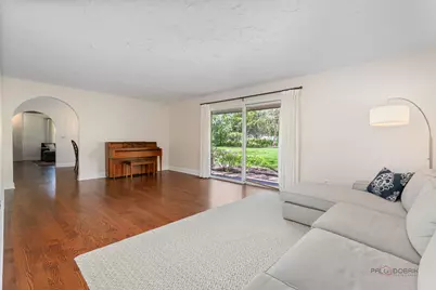 2 Acorn Drive, Hawthorn Woods, IL 60047 - Photo 13