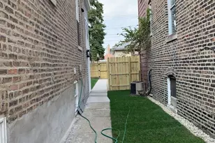 4834 W 24th Pl, Cicero, IL 60804 - Photo 13