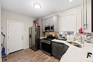 7115 S Champlain Ave, Chicago, IL 60619 - Photo 7