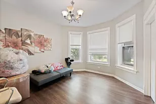 7115 S Champlain Ave, Chicago, IL 60619 - Photo 11