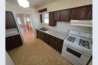 312 E 11th Street, Sterling, IL 61081 - Photo 13