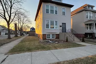 8556 S Muskegon Ave, Chicago, IL 60617 - Photo 5