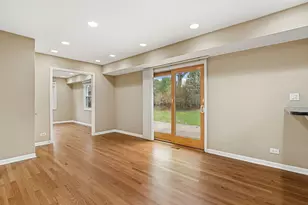 4 Burnt Ember Ct, Buffalo Grove, IL 60089 - Photo 11