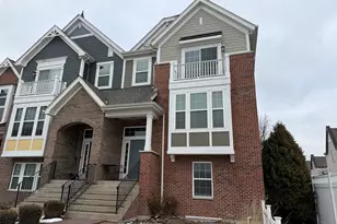 4194 Royal Mews Cir, Naperville, IL 60564 - Photo 1