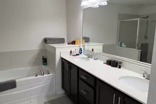 4194 Royal Mews Cir, Naperville, IL 60564 - Photo 9