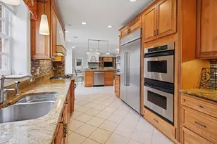 5873 N Forest Glen Ave, Chicago, IL 60646 - Photo 13