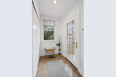 5873 N Forest Glen Avenue, Chicago, IL 60646 - Photo 17