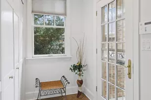 5873 N Forest Glen Ave, Chicago, IL 60646 - Photo 17