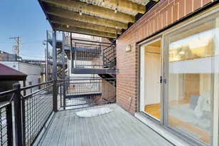 1910 W Armitage Ave, Chicago, IL 60622 - Photo 13