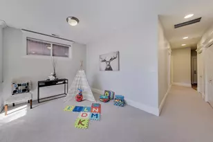 1910 W Armitage Ave, Chicago, IL 60622 - Photo 21