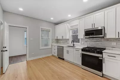 2159 N Parkside Avenue, Chicago, IL 60639 - Photo 9