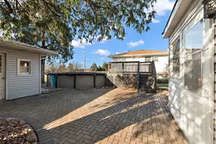 10506 S Michael Dr, Palos Hills, IL 60465 - Photo 19