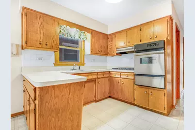 2520 N Neva Avenue #1, Chicago, IL 60707 - Photo 5