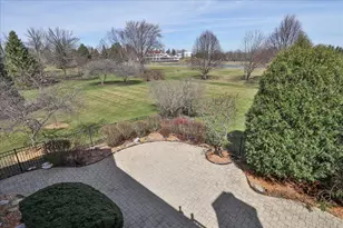 5N523 E Lakeview Cir, Saint Charles, IL 60175 - Photo 33