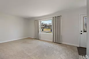 36911 N Helen Dr, Lake Villa, IL 60046 - Photo 9