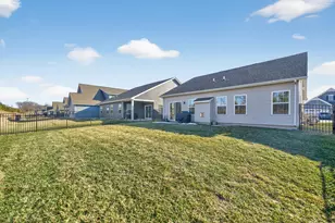 3656 Reddington Cir, Elgin, IL 60124 - Photo 33