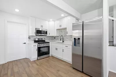 5039 W 64th Place, Chicago, IL 60638 - Photo 7