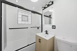 5039 W 64th Pl, Chicago, IL 60638 - Photo 15