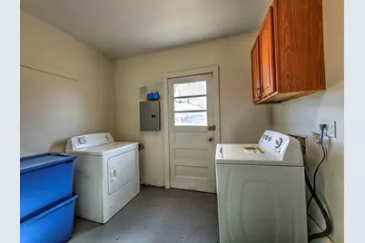 745 E Oak Street, Watseka, IL 60970 - Photo 13