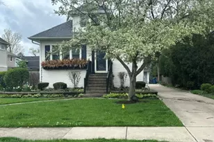 200 N Geneva Ave, Elmhurst, IL 60126 - Photo 3
