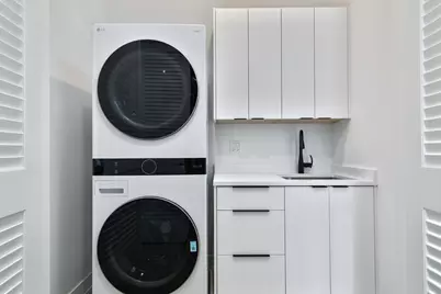 5620 N Francisco Avenue, Chicago, IL 60659 - Photo 21