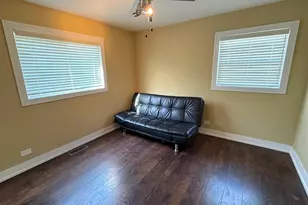 8408 Lorel Ave, Burbank, IL 60459 - Photo 17