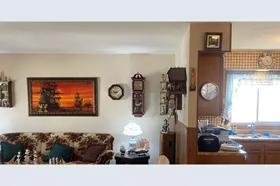 811 Oakton Avenue, Romeoville, IL 60446 - Photo 3