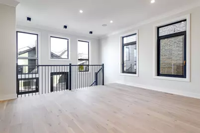 3721 N Whipple Street, Chicago, IL 60618 - Photo 9