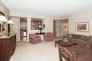 855 E 22nd St, Lombard, IL 60148 - Photo 5