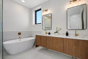 1412 N Elk Grove Ave, Chicago, IL 60622 - Photo 15