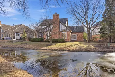 26 Lake Ridge Club Drive, Burr Ridge, IL 60527 - Photo 3