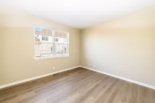 4325 Timber Ridge Ct, Joliet, IL 60431 - Photo 11